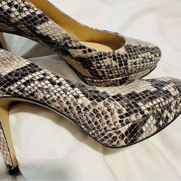 ENZO ANGIOLINI Eadixy Faux Snakeskin Pumps size‎ 8.5 - Picture 2 of 9